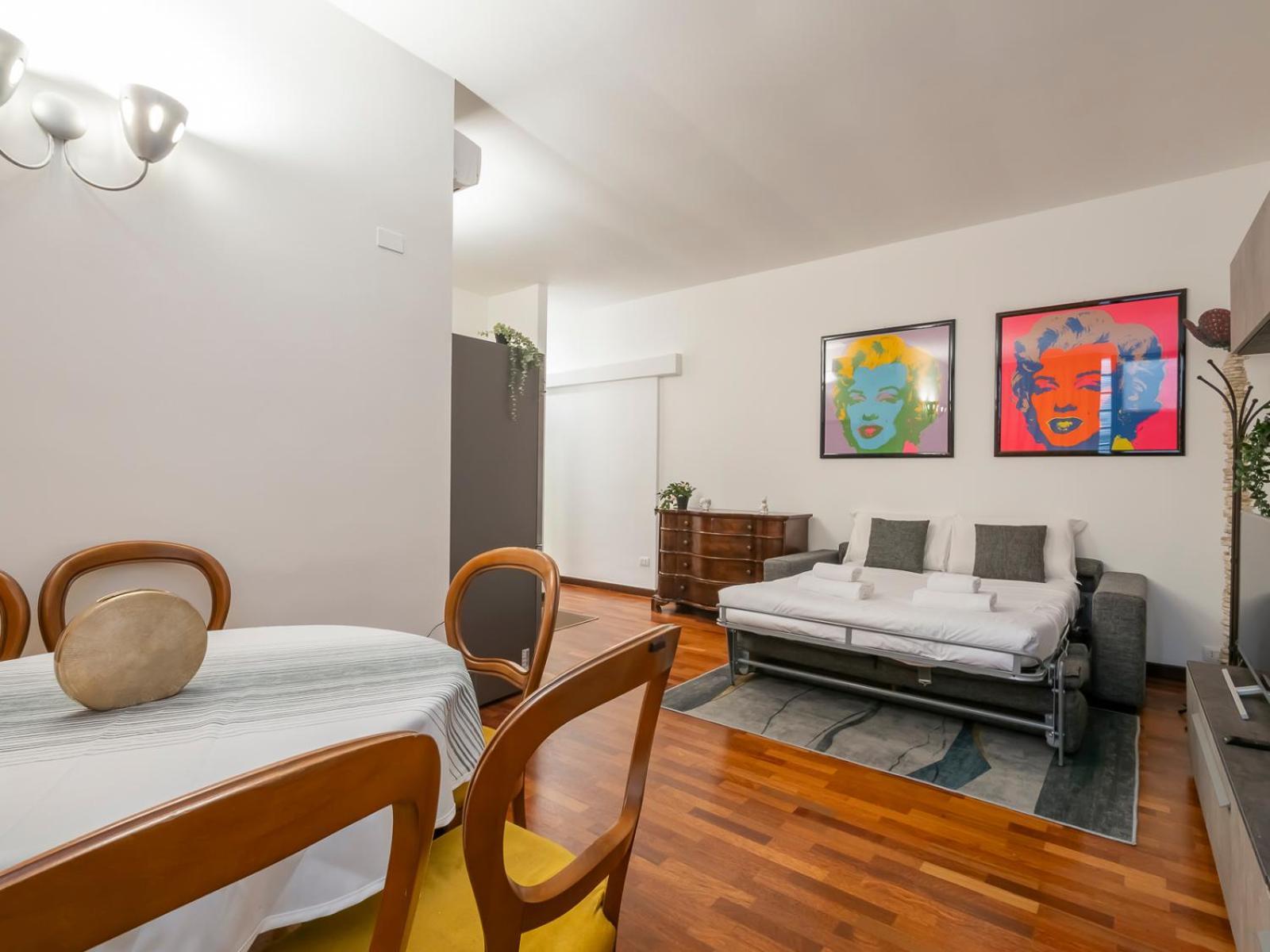 Ihost - Lattanzio 11 * Milan